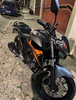 YAMAHA FZ25 FAZER CONNECTED ABS YAMAHA FZ25 FAZER CONNECTED ABS